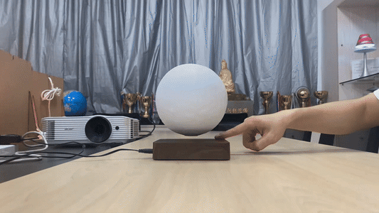 Magnetic Levitating Moon Night Light - 3 Colors LED Lamp - Magic Trend